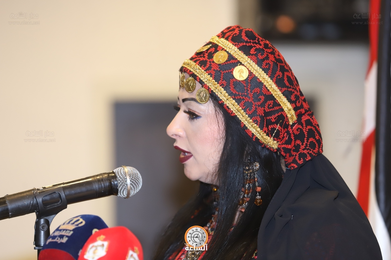 Madar Al-Saa Images 0.8898495608618711