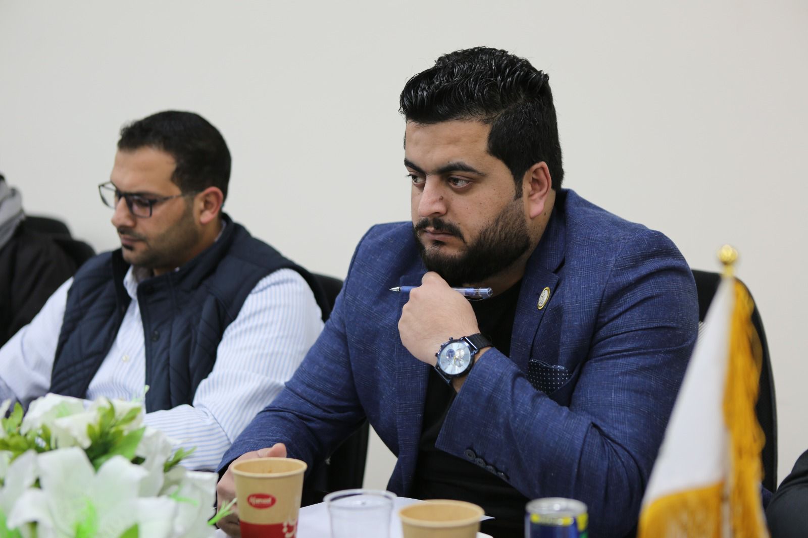 Madar Al-Saa Images 0.5222057321063602