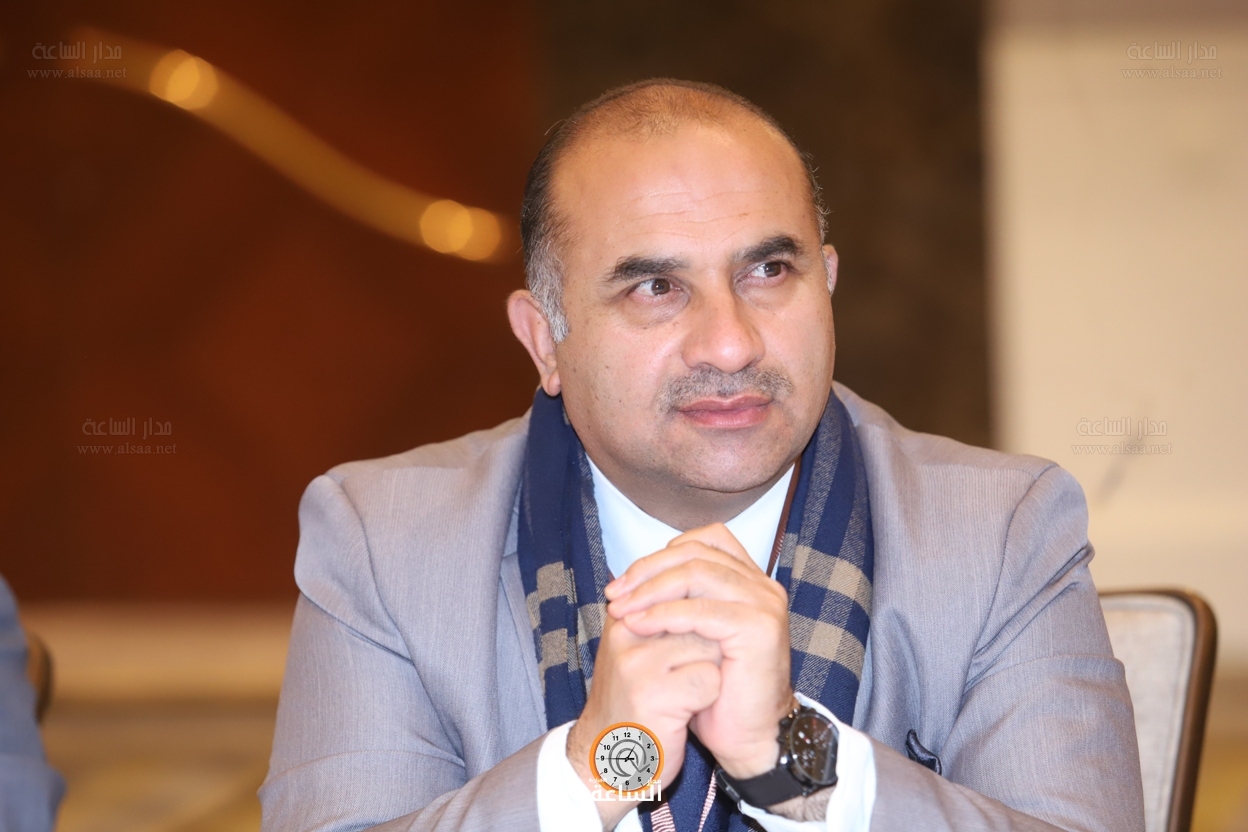 Madar Al-Saa Images 0.7250621332563167