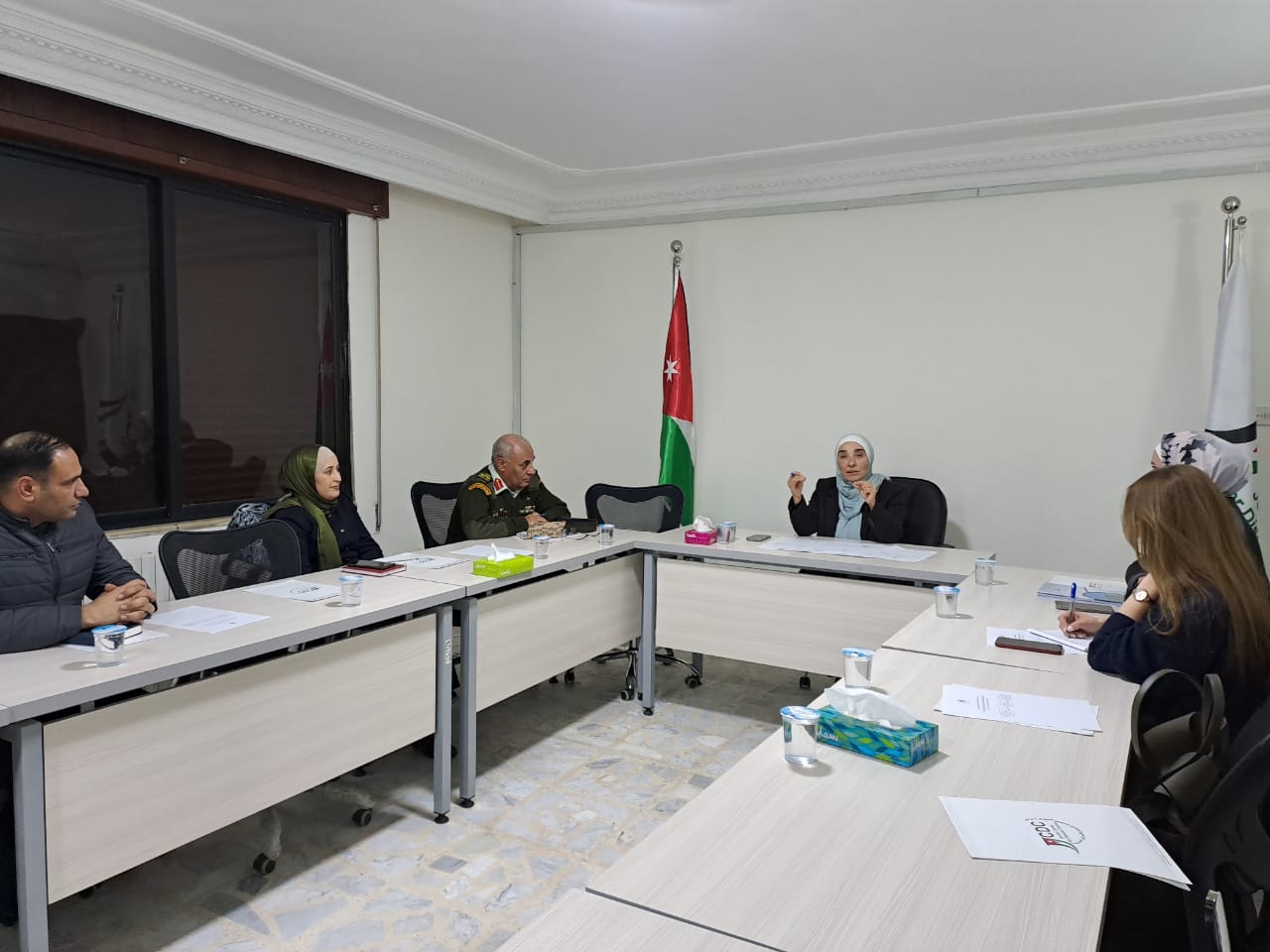 Madar Al-Saa Images 0.402255729556922