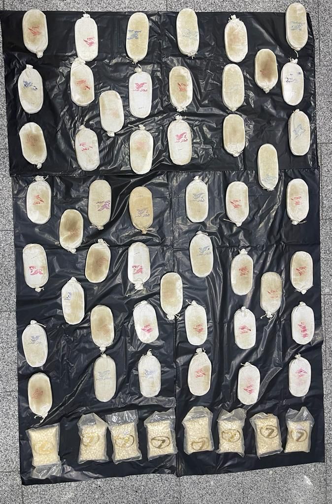 Madar Al-Saa Images 0.797999718824467