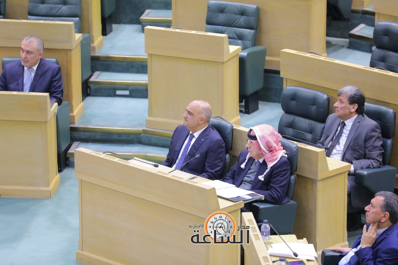 Madar Al-Saa Images 0.47648862767252786