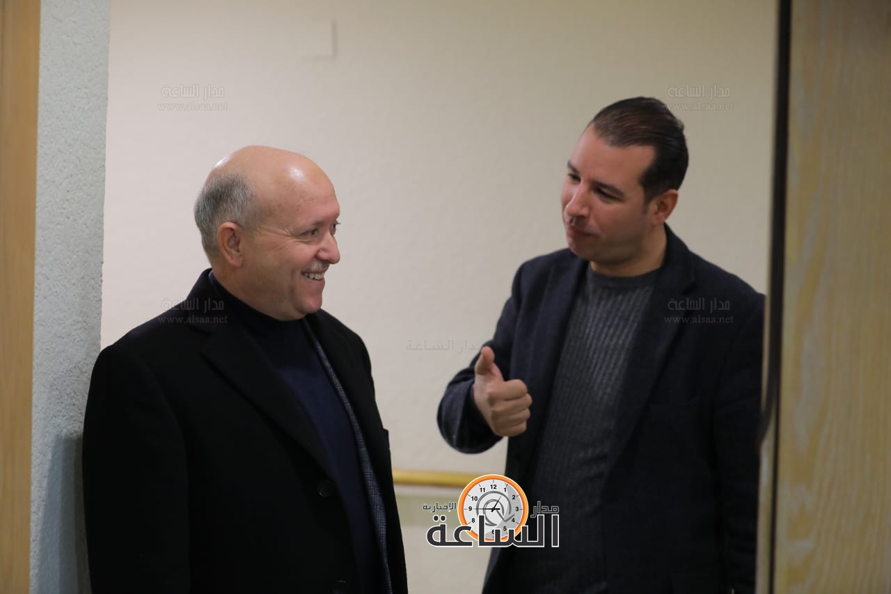 Madar Al-Saa Images 0.7893671739110425