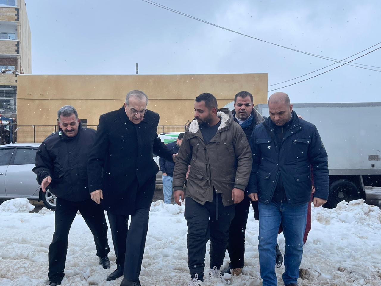 Madar Al-Saa Images 0.5972742990551807