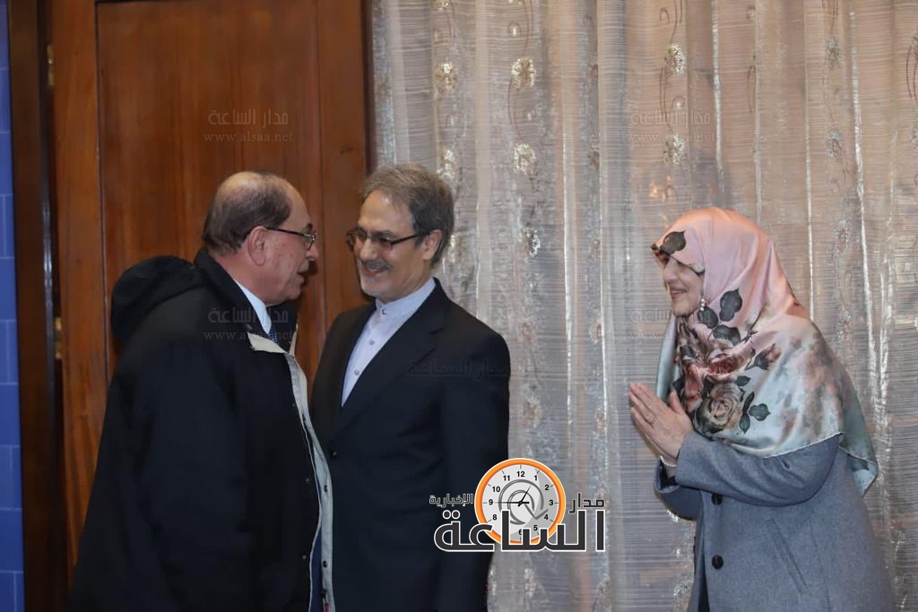 Madar Al-Saa Images 0.4531833984494096