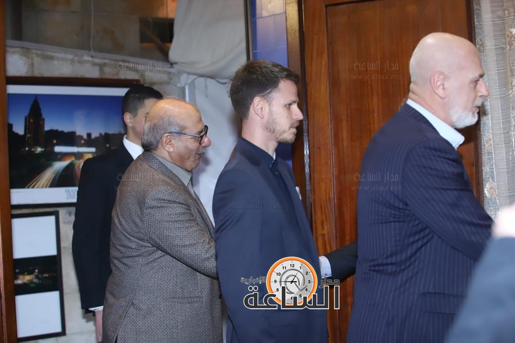 Madar Al-Saa Images 0.9851763762065786