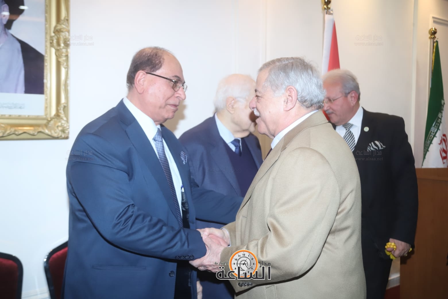 Madar Al-Saa Images 0.04771816446785748