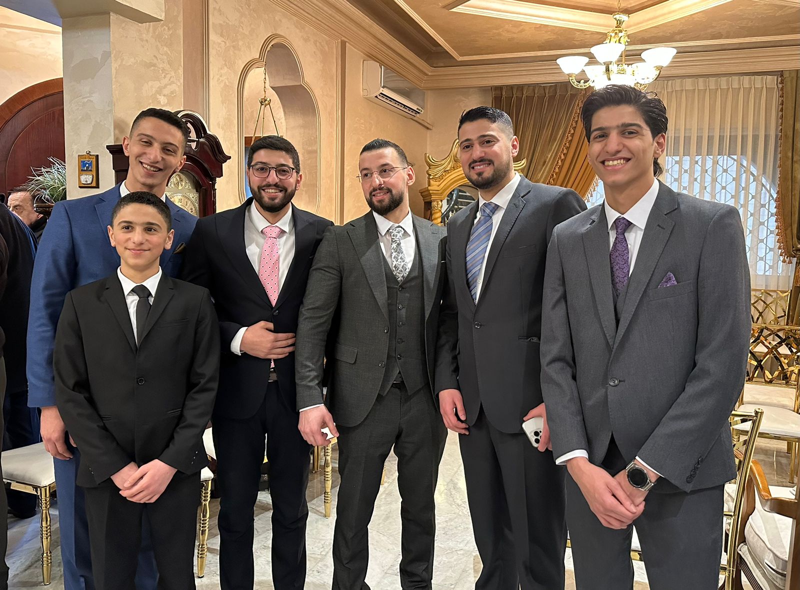 Madar Al-Saa Images 0.42247797509270535