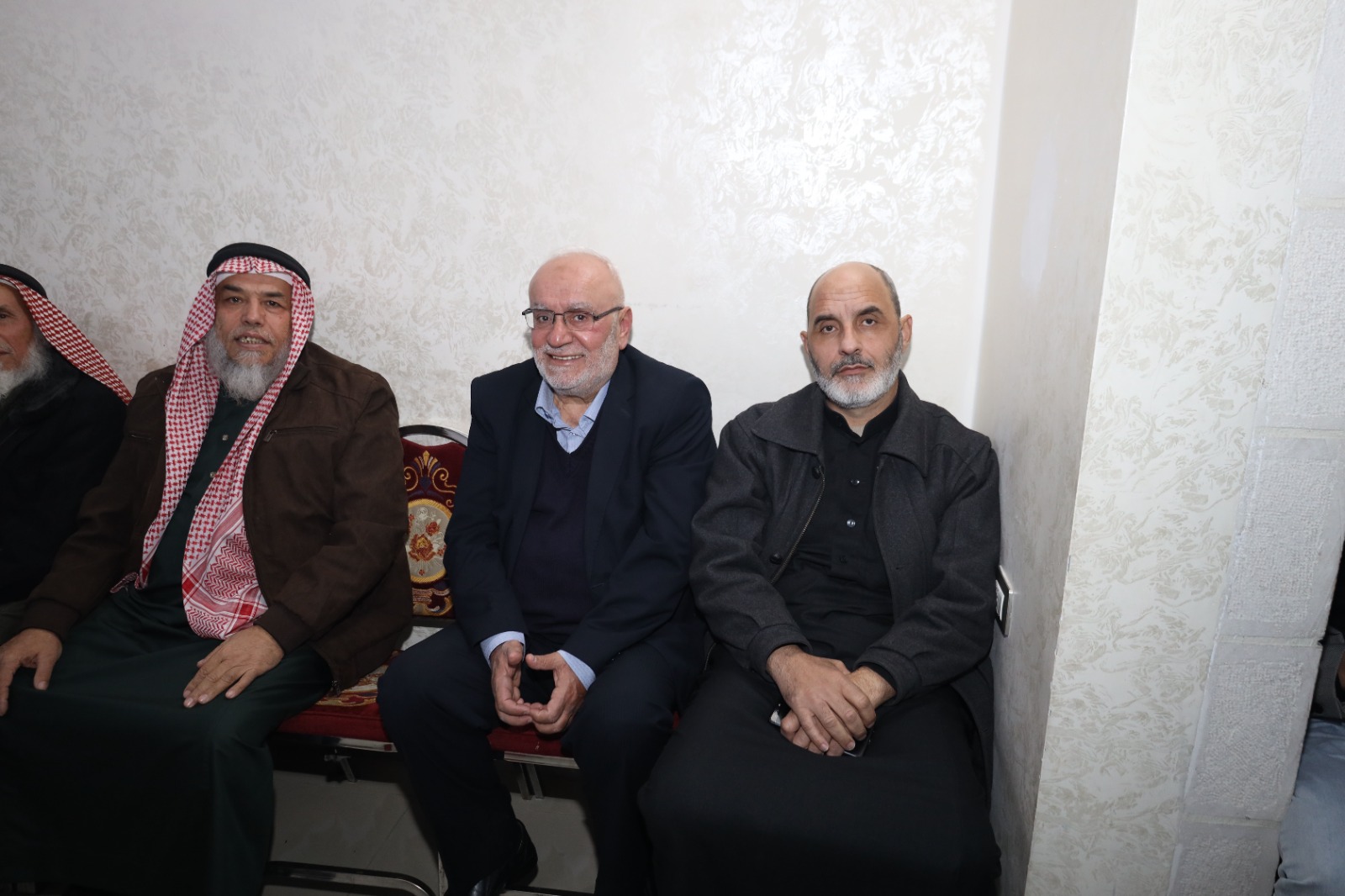 Madar Al-Saa Images 0.6209785690282204