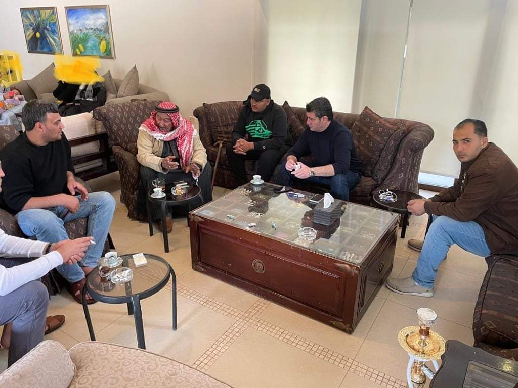 Madar Al-Saa Images 0.12026165137031364