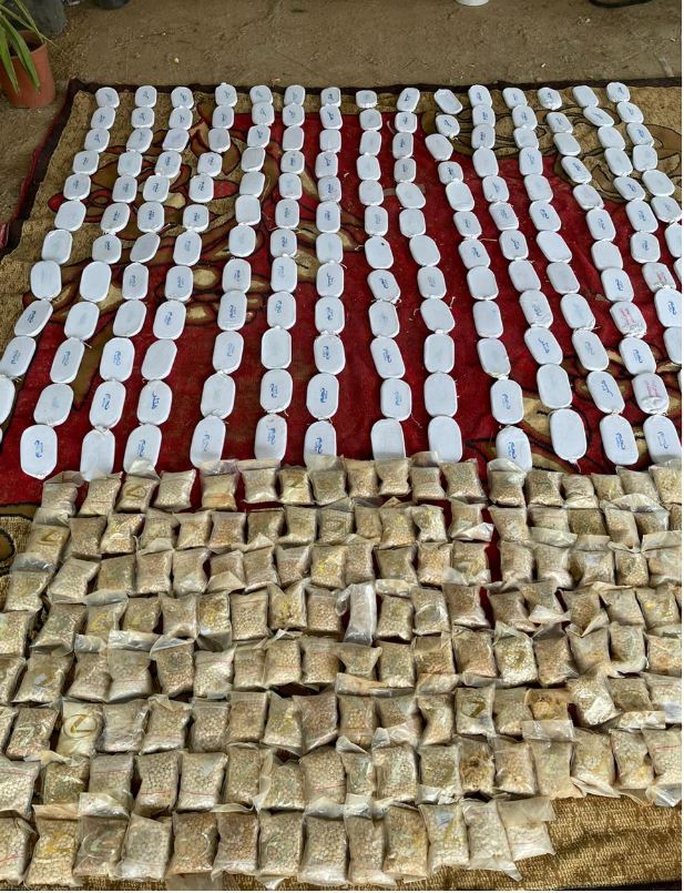 Madar Al-Saa Images 0.2151534327214908