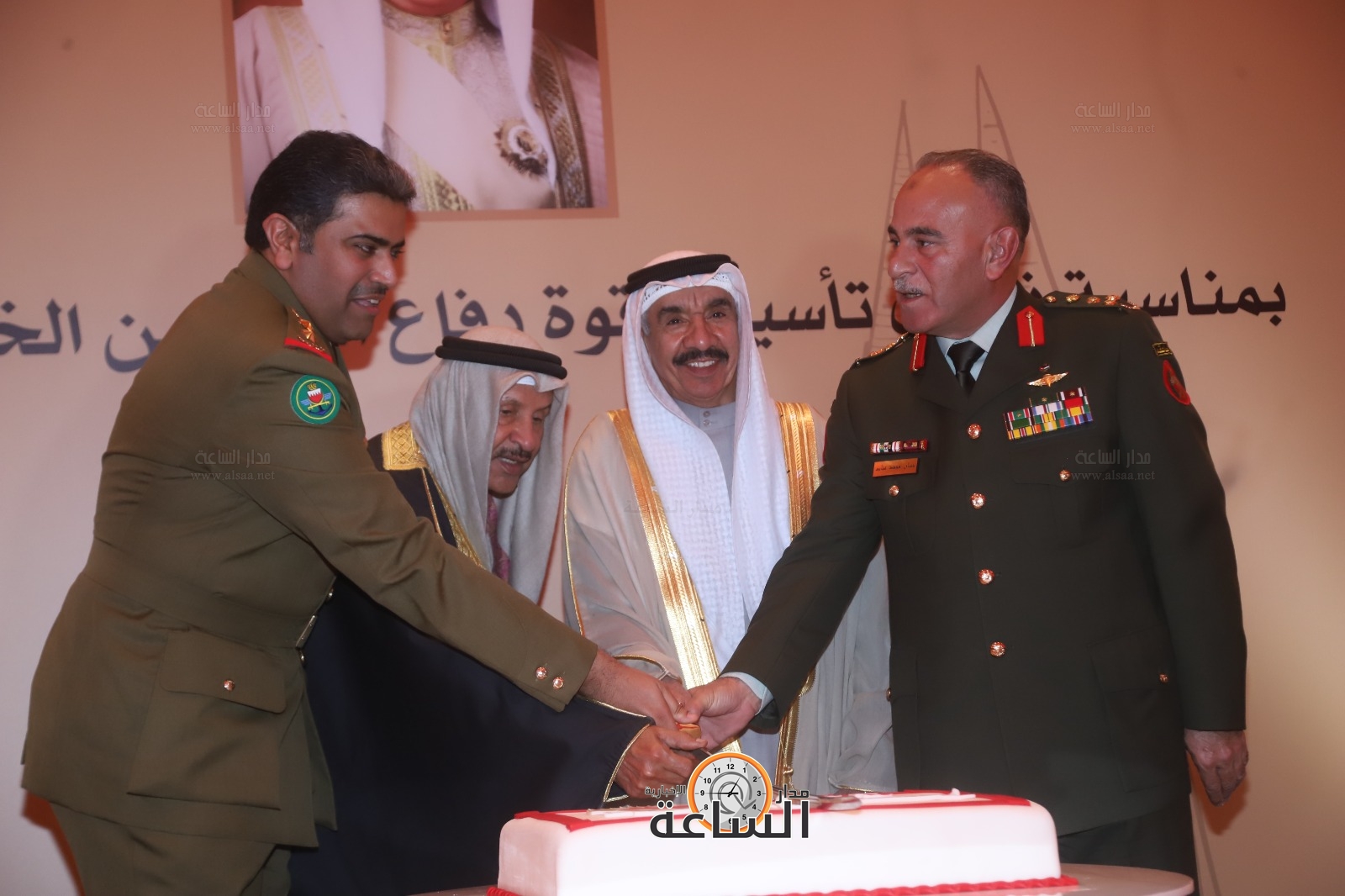 Madar Al-Saa Images 0.20917011960459542