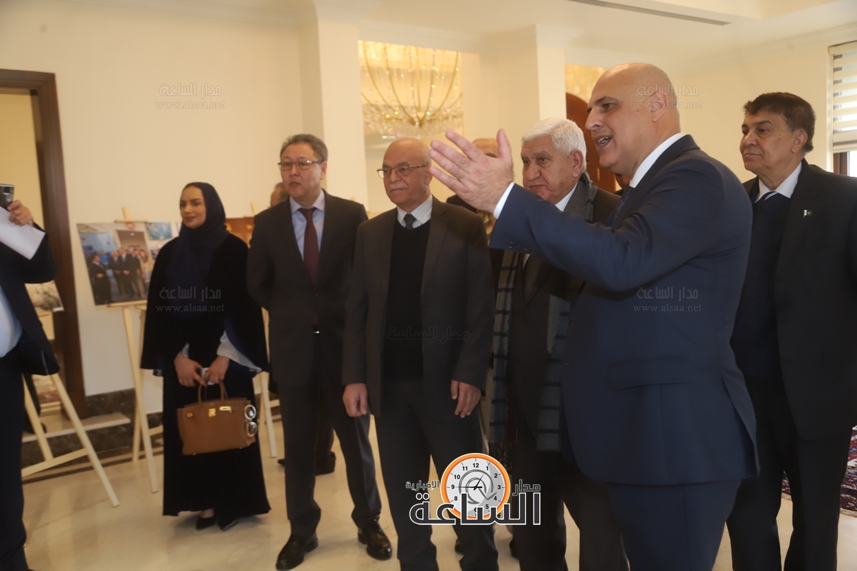 Madar Al-Saa Images 0.4443512587049132