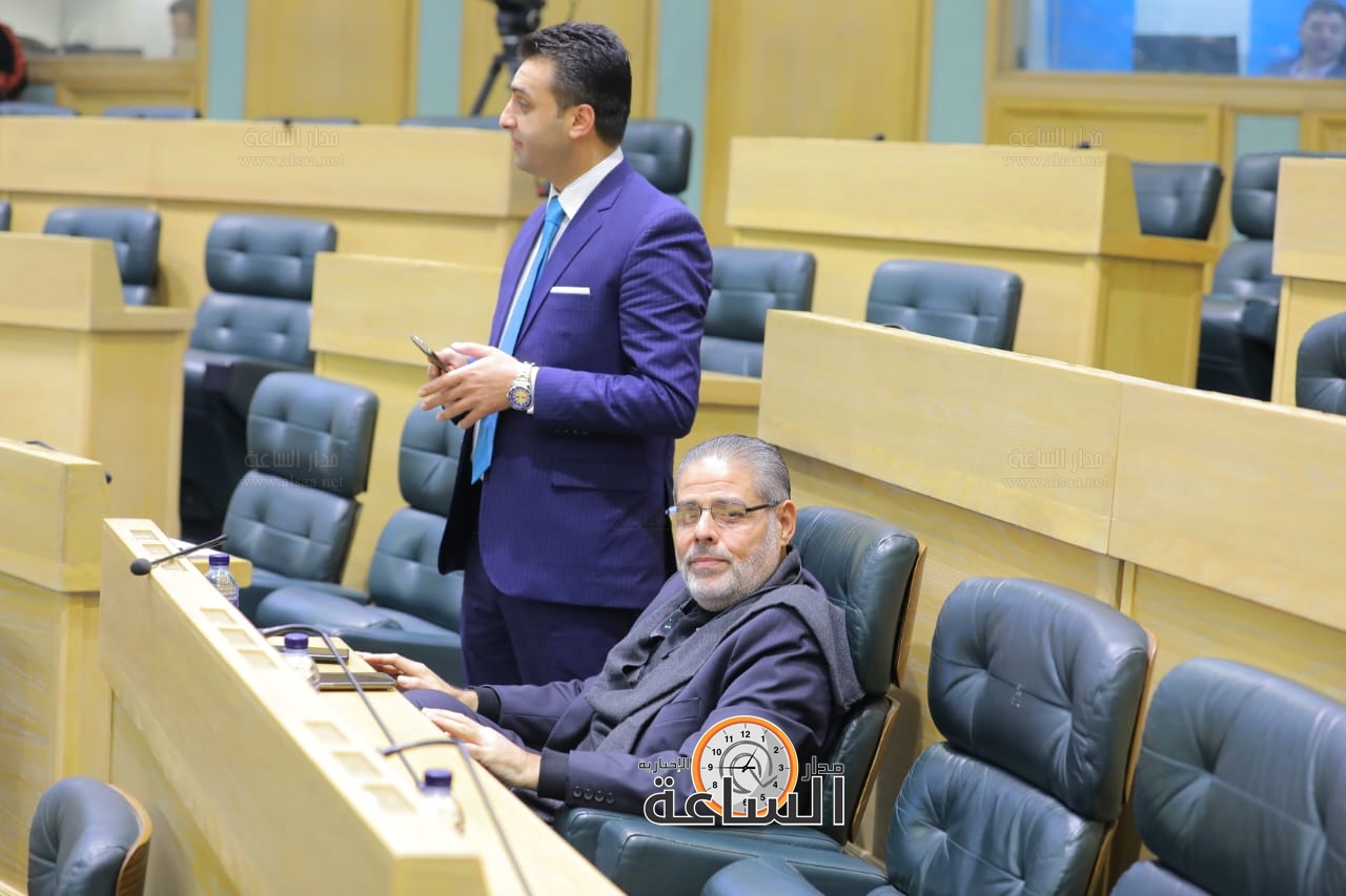 Madar Al-Saa Images 0.9855310646555244