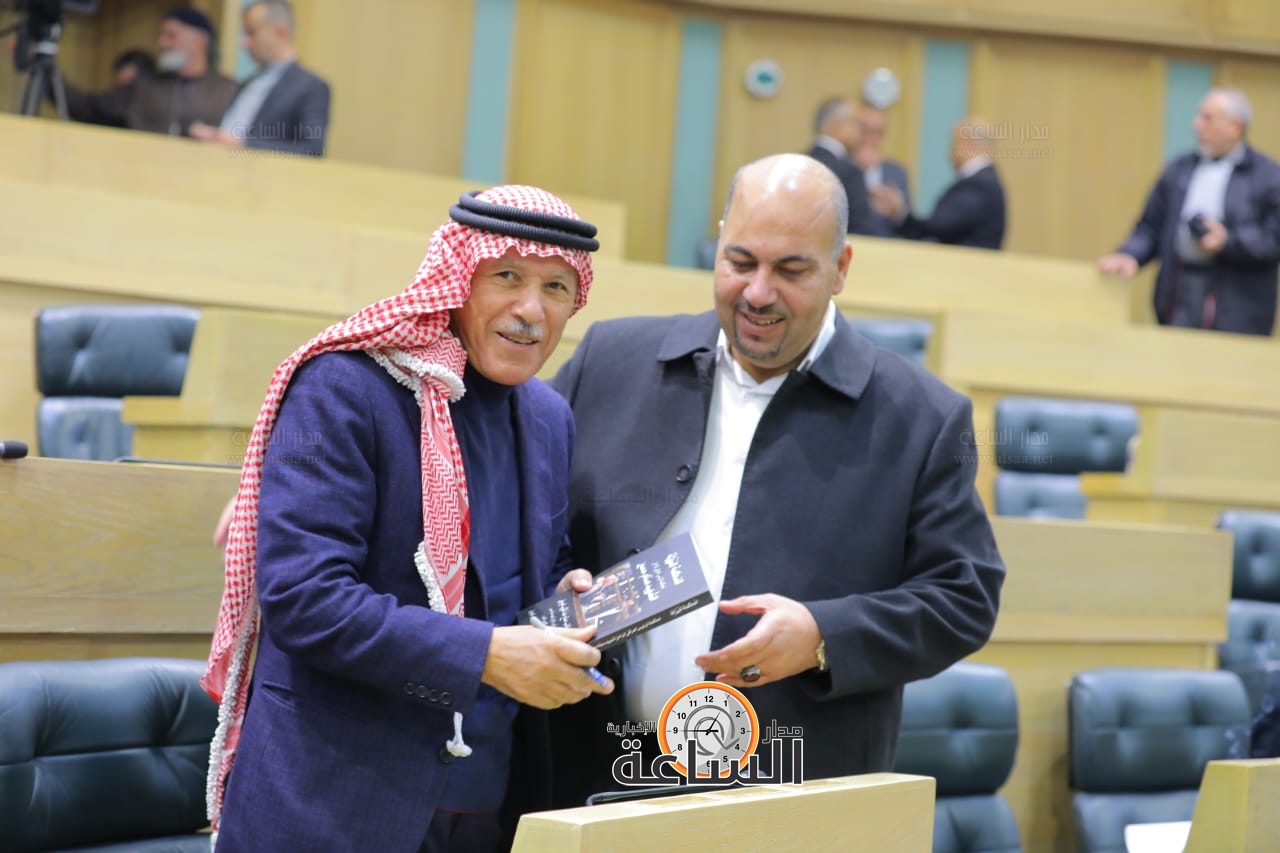 Madar Al-Saa Images 0.9723331345997968