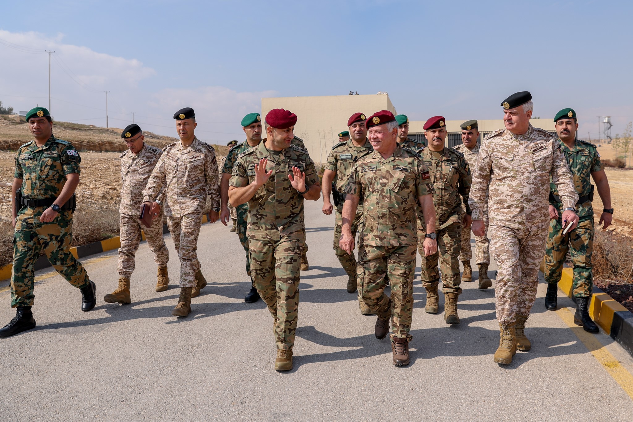 Madar Al-Saa Images 0.9371826730078012