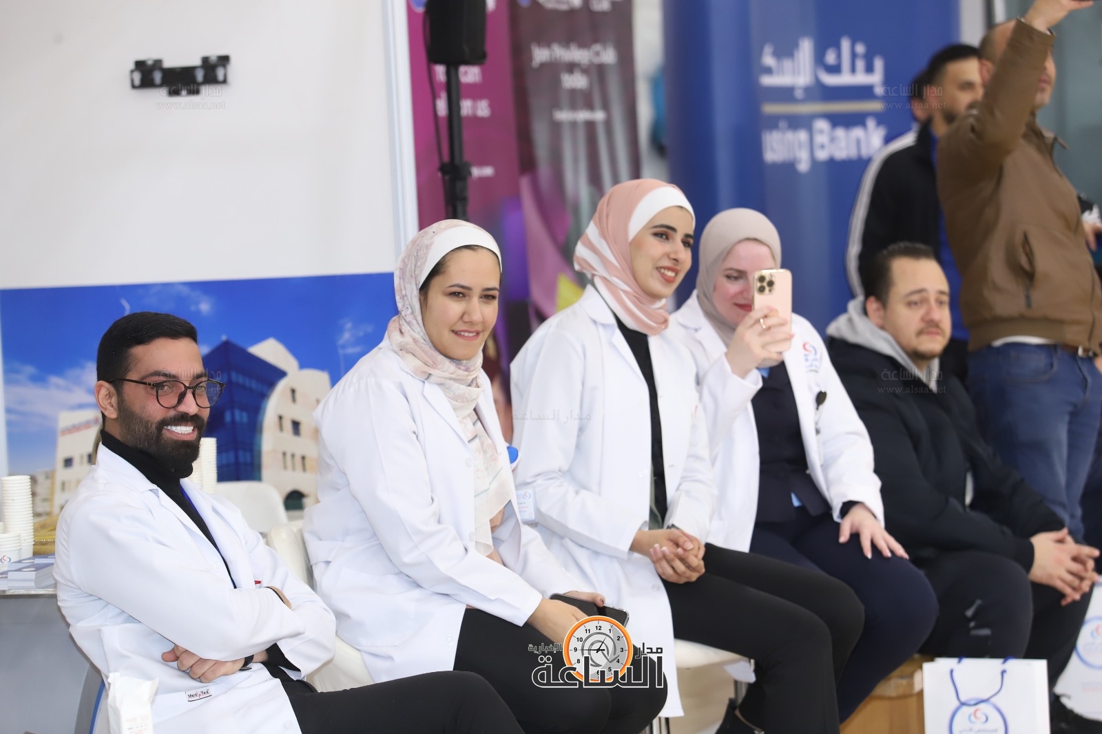 Madar Al-Saa Images 0.5455889528914264