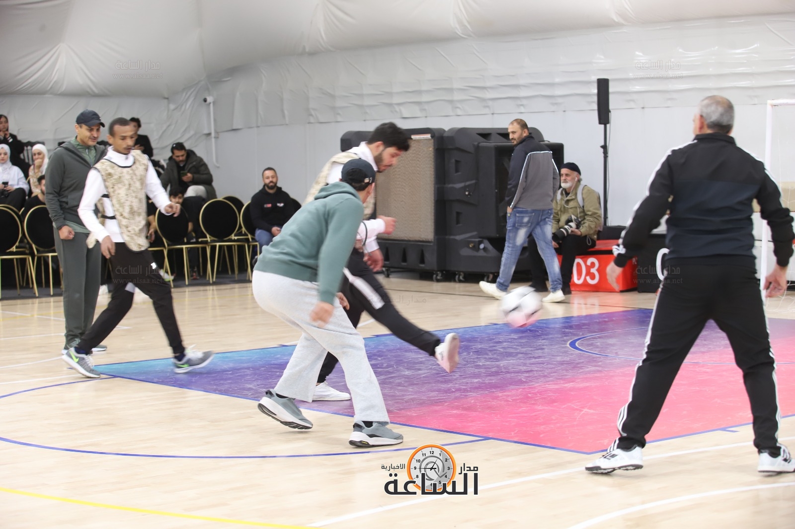 Madar Al-Saa Images 0.6361220578808562