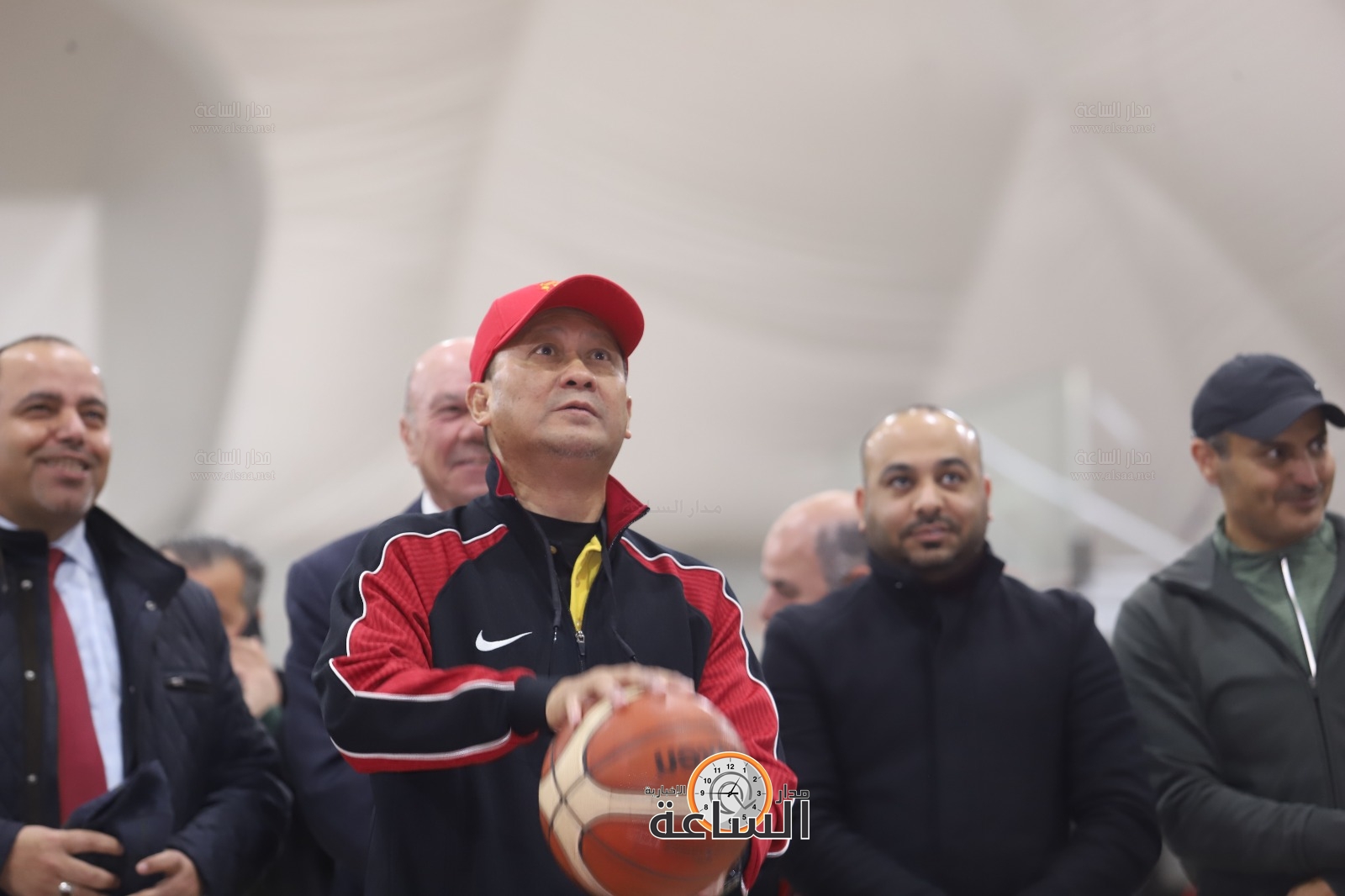 Madar Al-Saa Images 0.043583086287986905