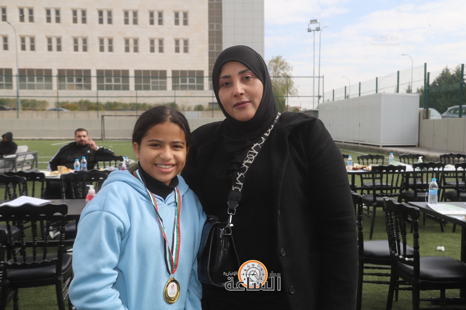 Madar Al-Saa Images 0.374102915935012