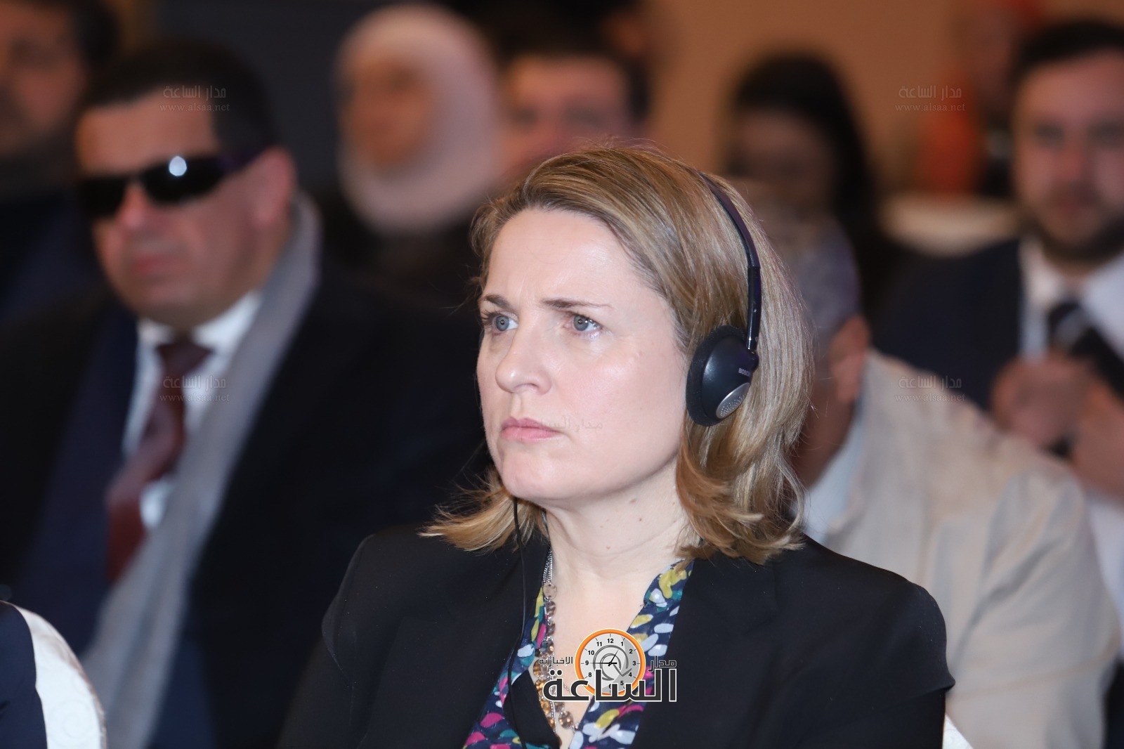 Madar Al-Saa Images 0.16103044346420203