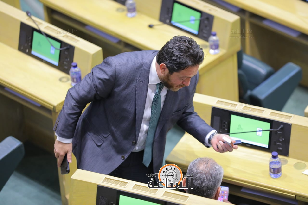 Madar Al-Saa Images 0.26374269860233357