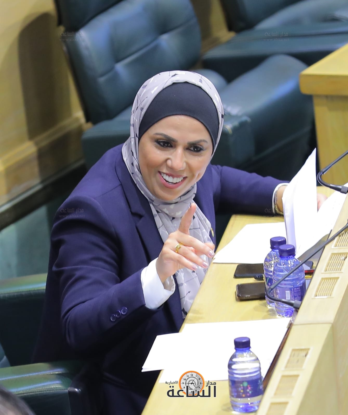 Madar Al-Saa Images 0.4066012577540483