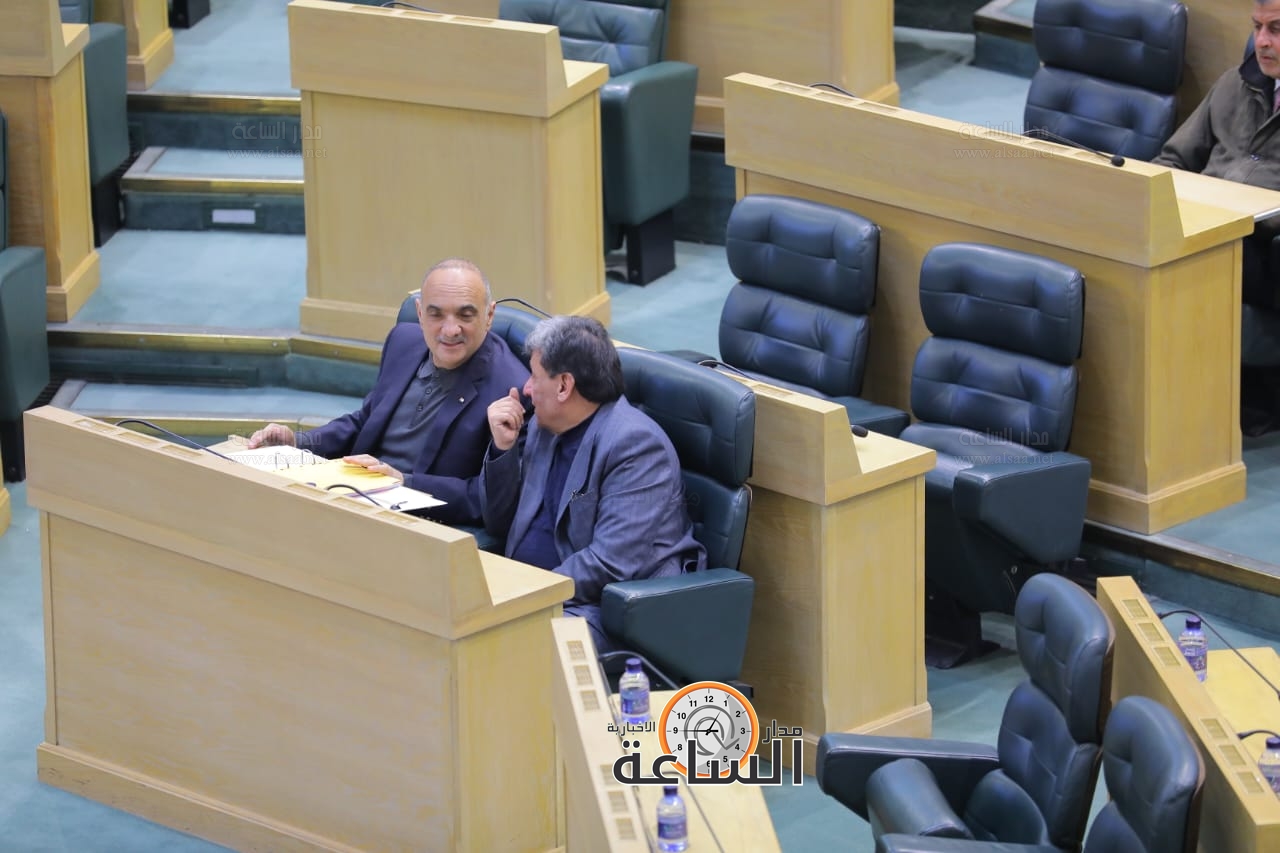 Madar Al-Saa Images 0.4645760436185262