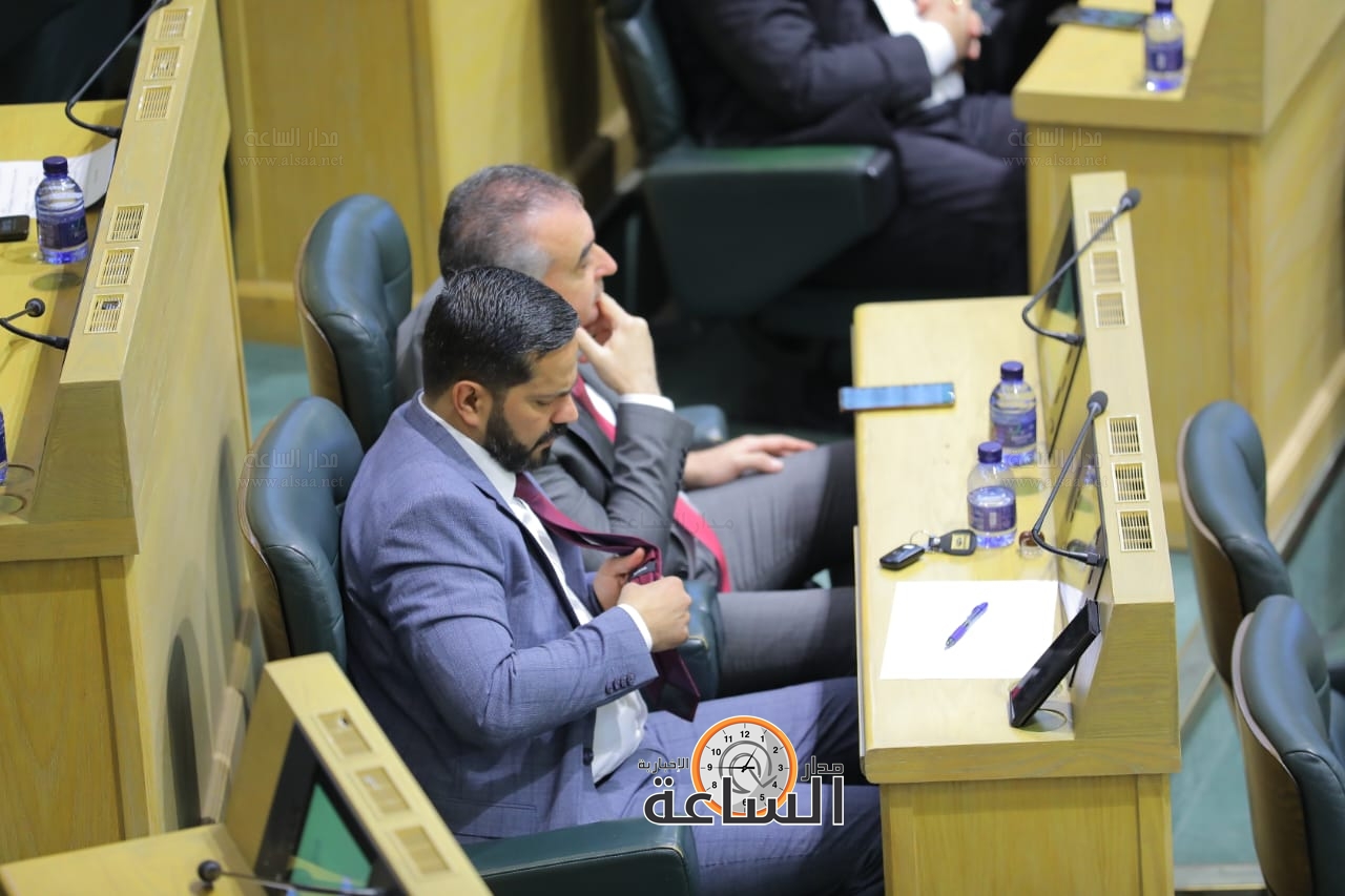 Madar Al-Saa Images 0.10605478855265116