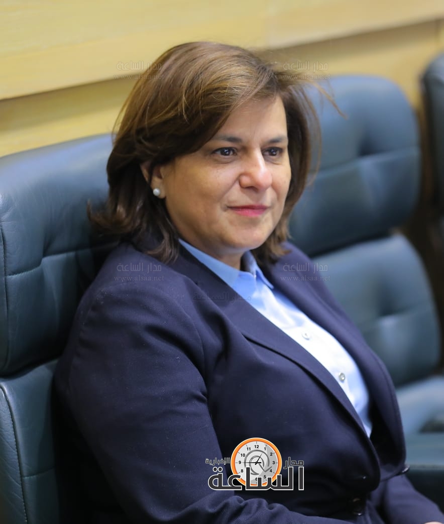 خلود السقاف