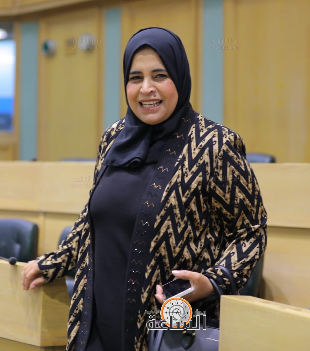 Madar Al-Saa Images 0.25604639476482693