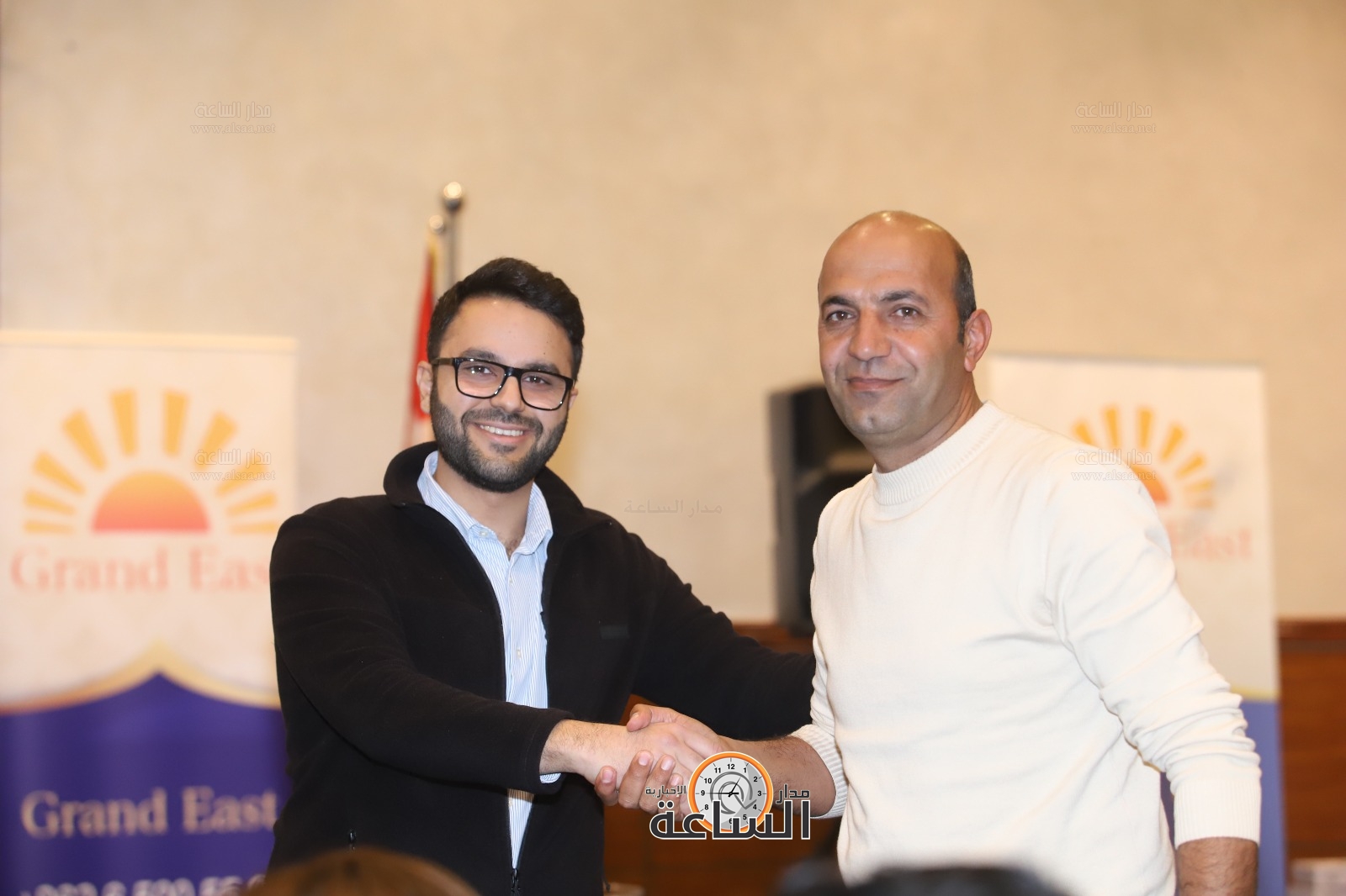 Madar Al-Saa Images 0.8945056809660309