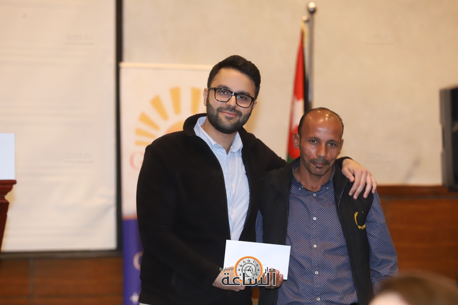 Madar Al-Saa Images 0.9155076841659532