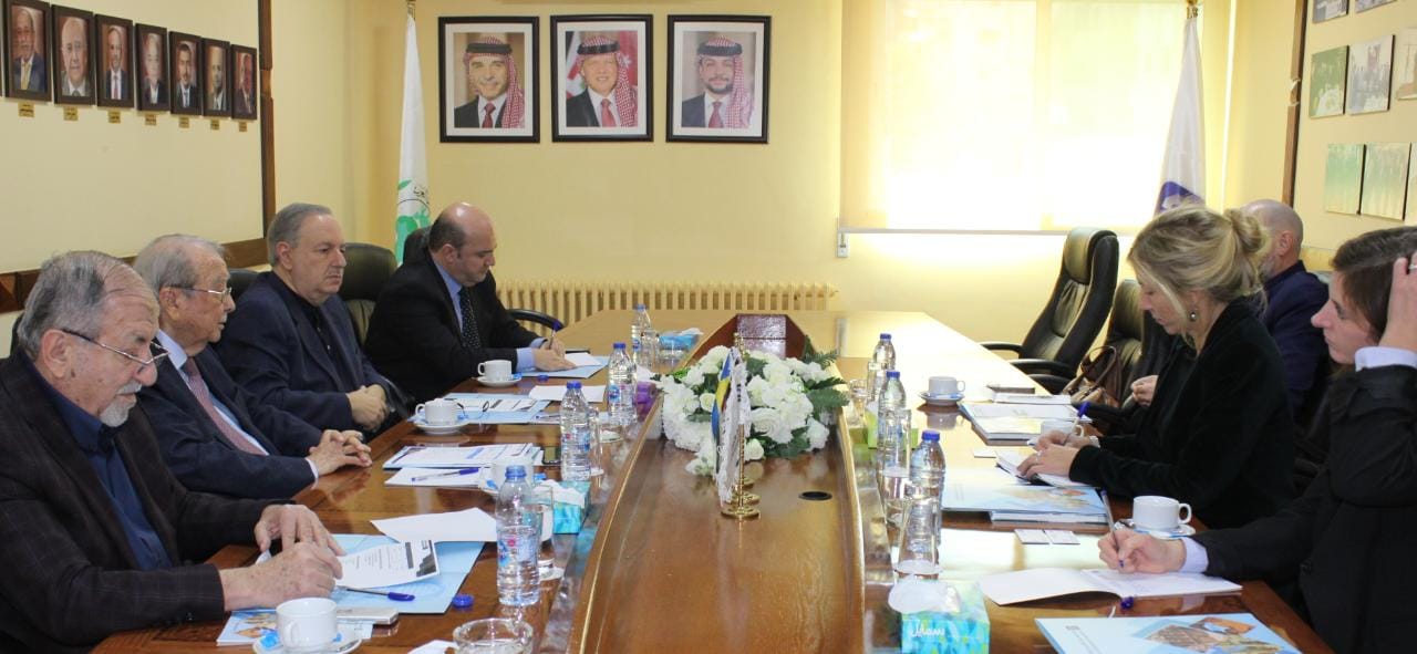 Madar Al-Saa Images 0.6490535478838804