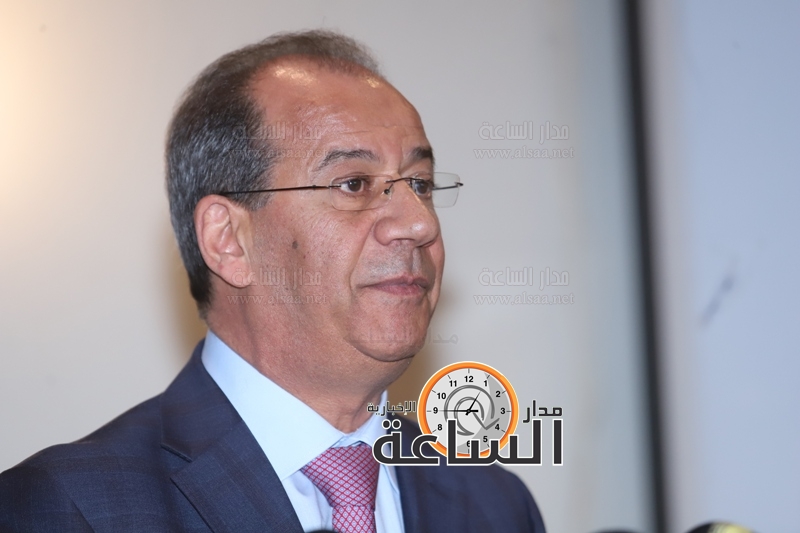 Madar Al-Saa Images 0.9358196690649936