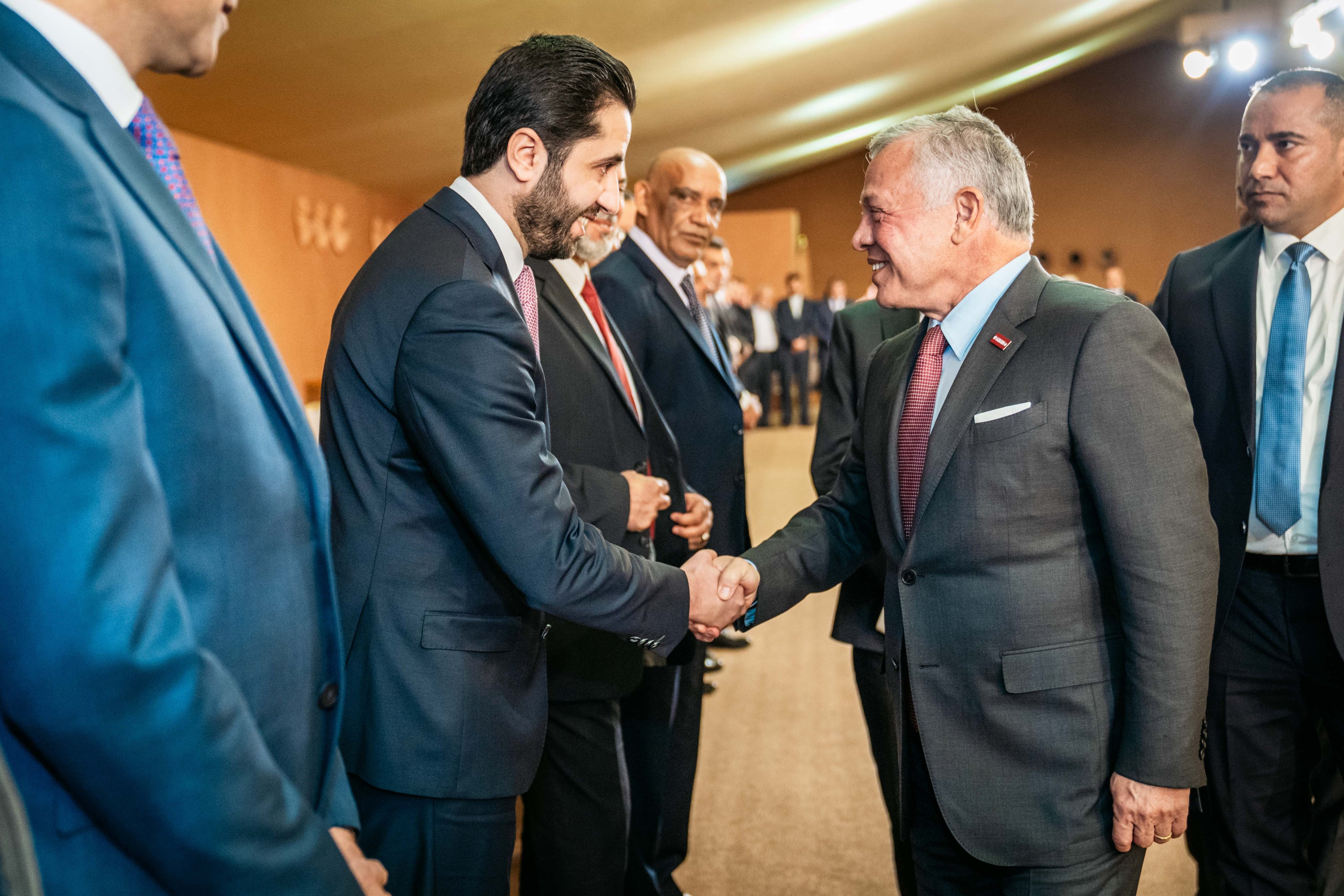 Madar Al-Saa Images 0.273236067320783