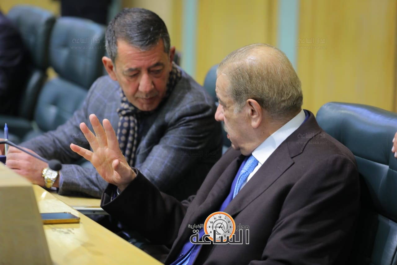 Madar Al-Saa Images 0.13317796176756969