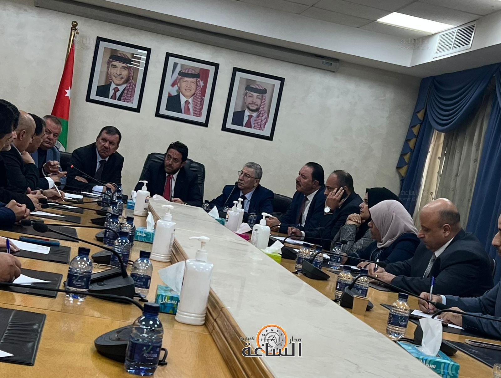 Madar Al-Saa Images 0.7010392139463779