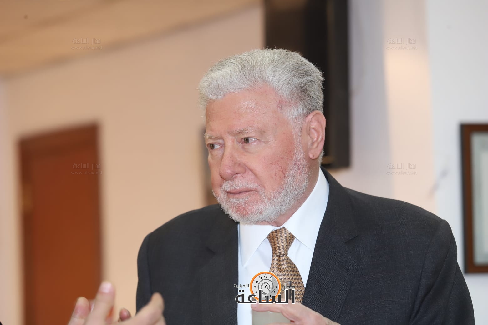 Madar Al-Saa Images 0.7392423759026883