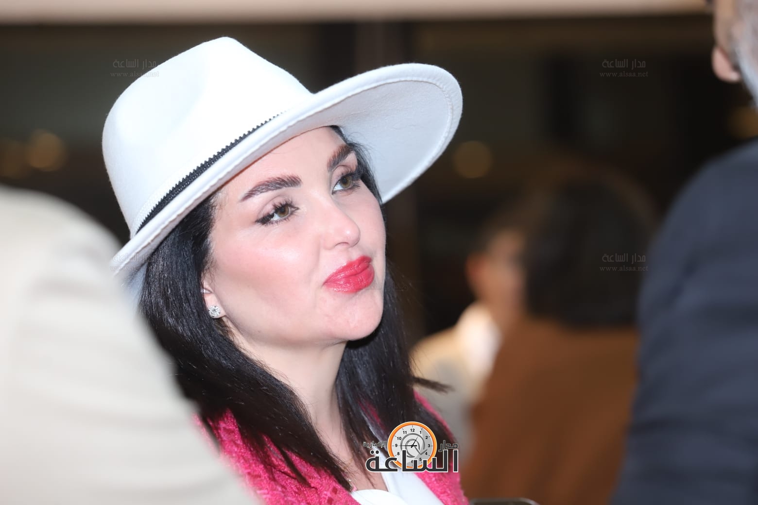 Madar Al-Saa Images 0.521128595251892