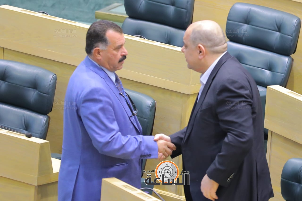 Madar Al-Saa Images 0.24748527389541386