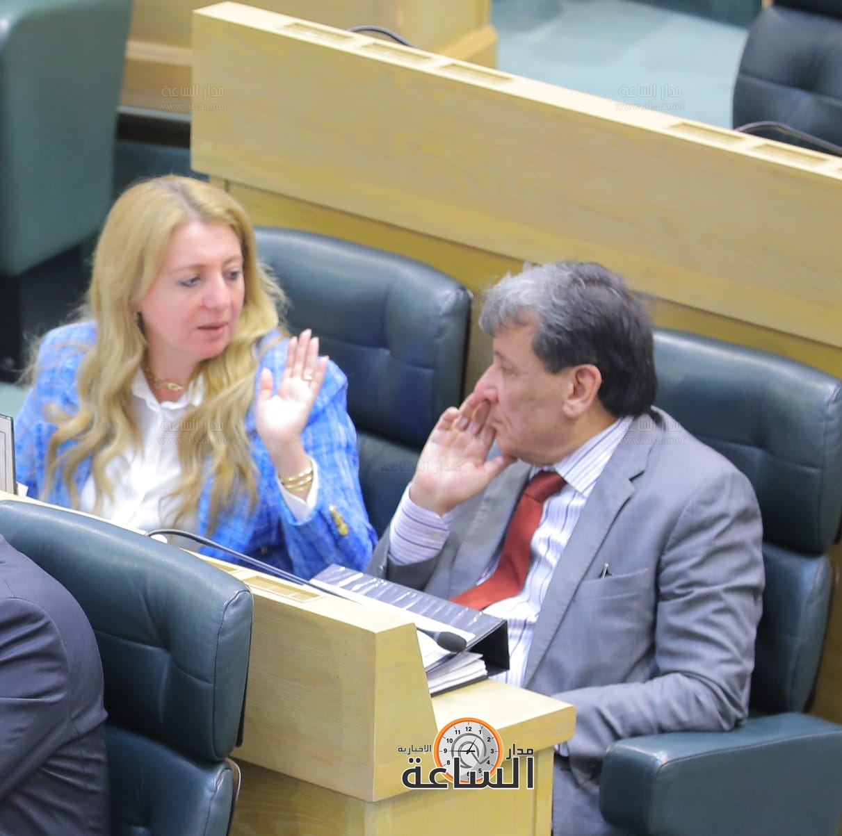 Madar Al-Saa Images 0.8776909661387637