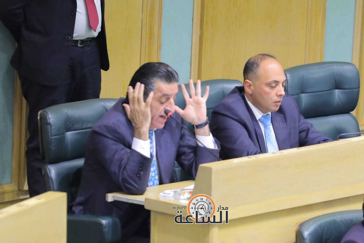 Madar Al-Saa Images 0.37700992768563313