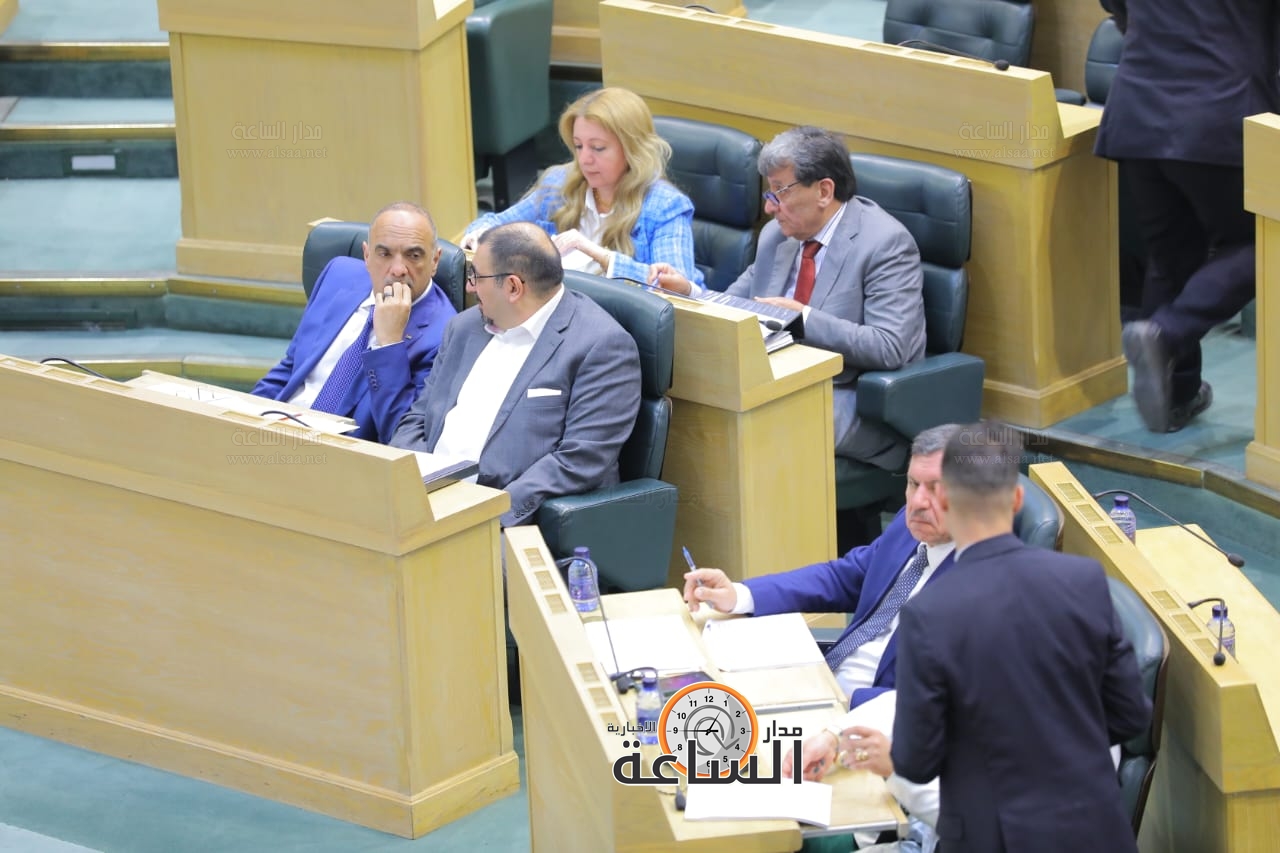 Madar Al-Saa Images 0.27474414156224714