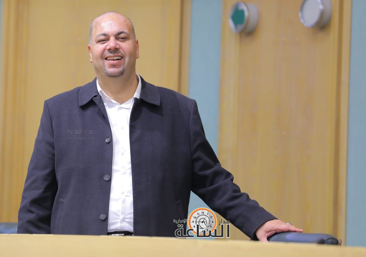 Madar Al-Saa Images 0.030403000827598392