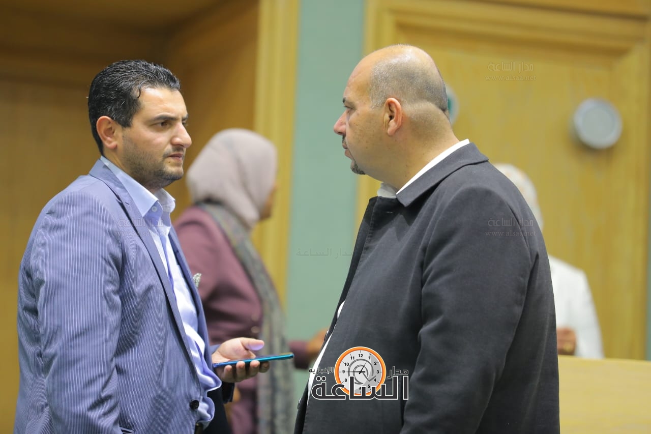 Madar Al-Saa Images 0.4158550289176475