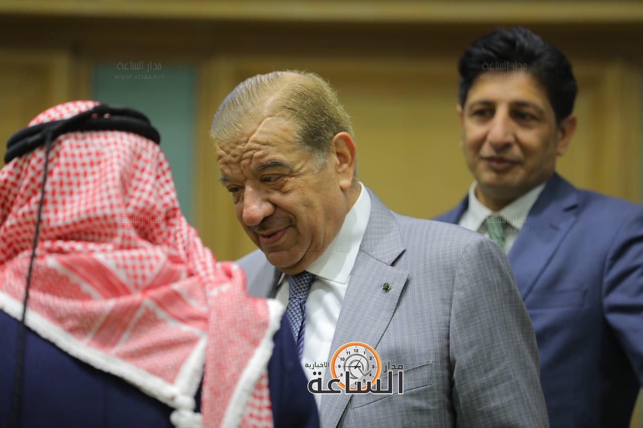 Madar Al-Saa Images 0.5244126305510586