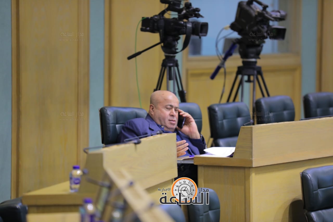 Madar Al-Saa Images 0.6777508466180127