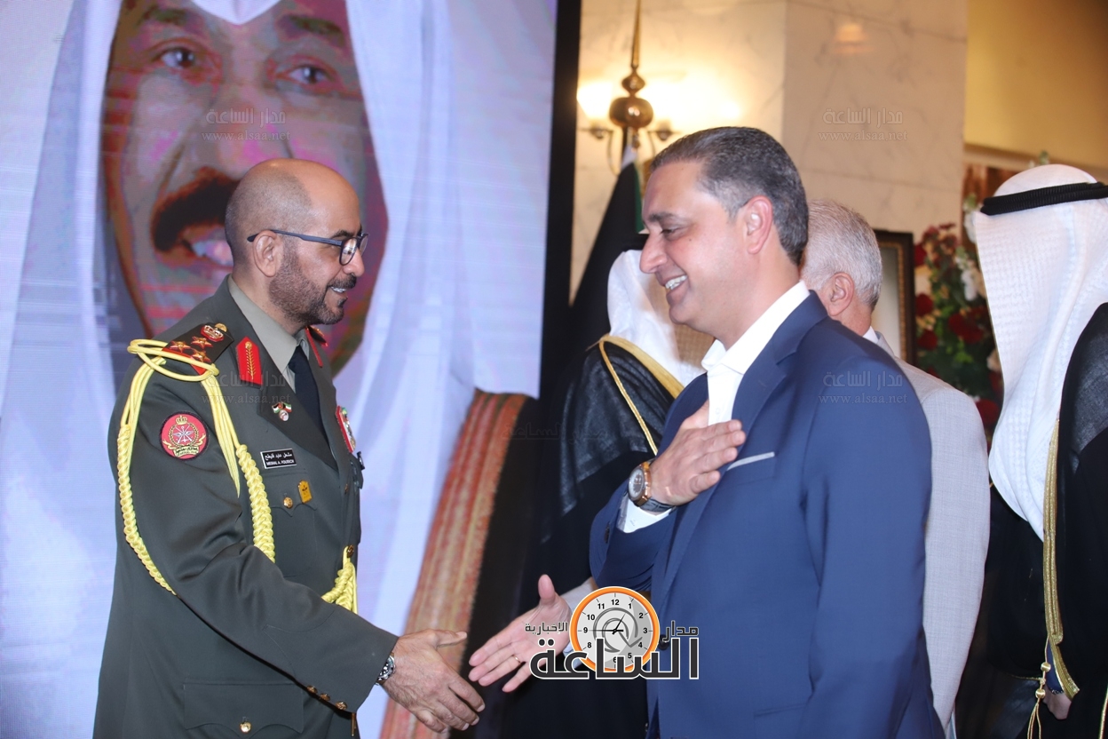 Madar Al-Saa Images 0.9421055540341694