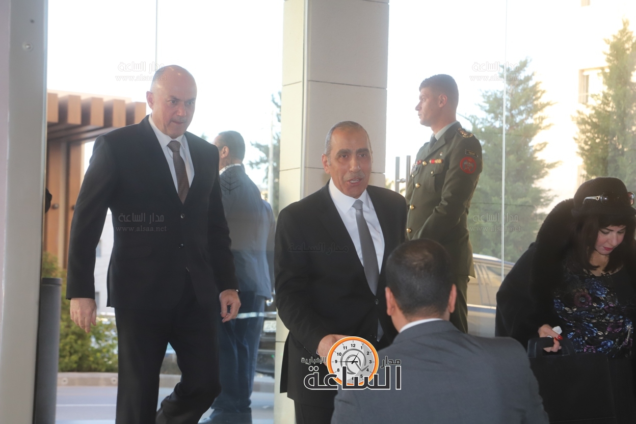 Madar Al-Saa Images 0.04745672628838715